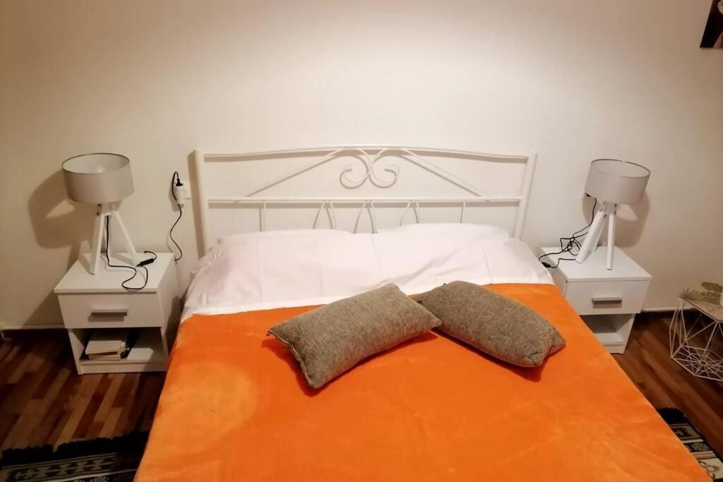 Elegant Central Apartment In וולוס מראה חיצוני תמונה
